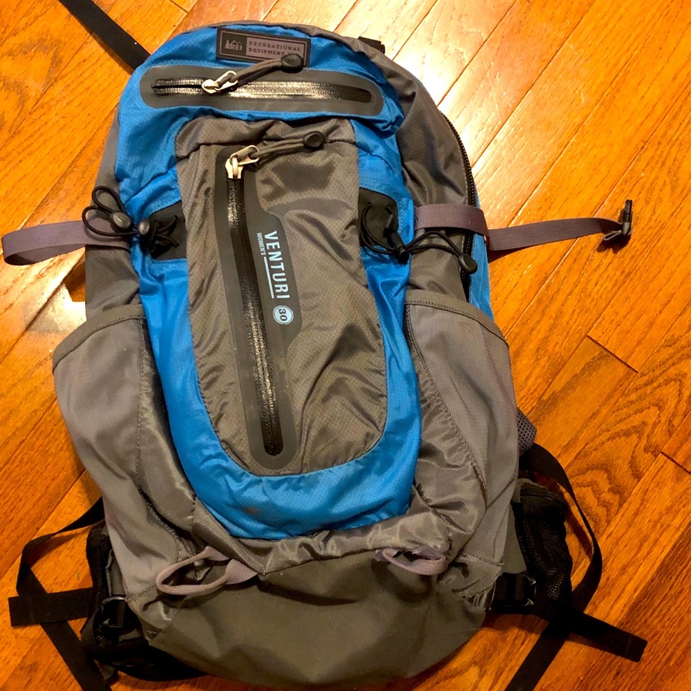 REI 30L Day Pack